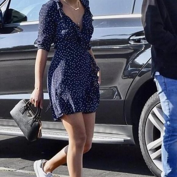 Wrap around mini dress - Picture 3 of 4